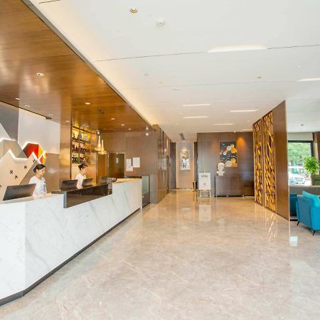 Borrman Hotel Nanning Railway Station Branch المظهر الخارجي الصورة